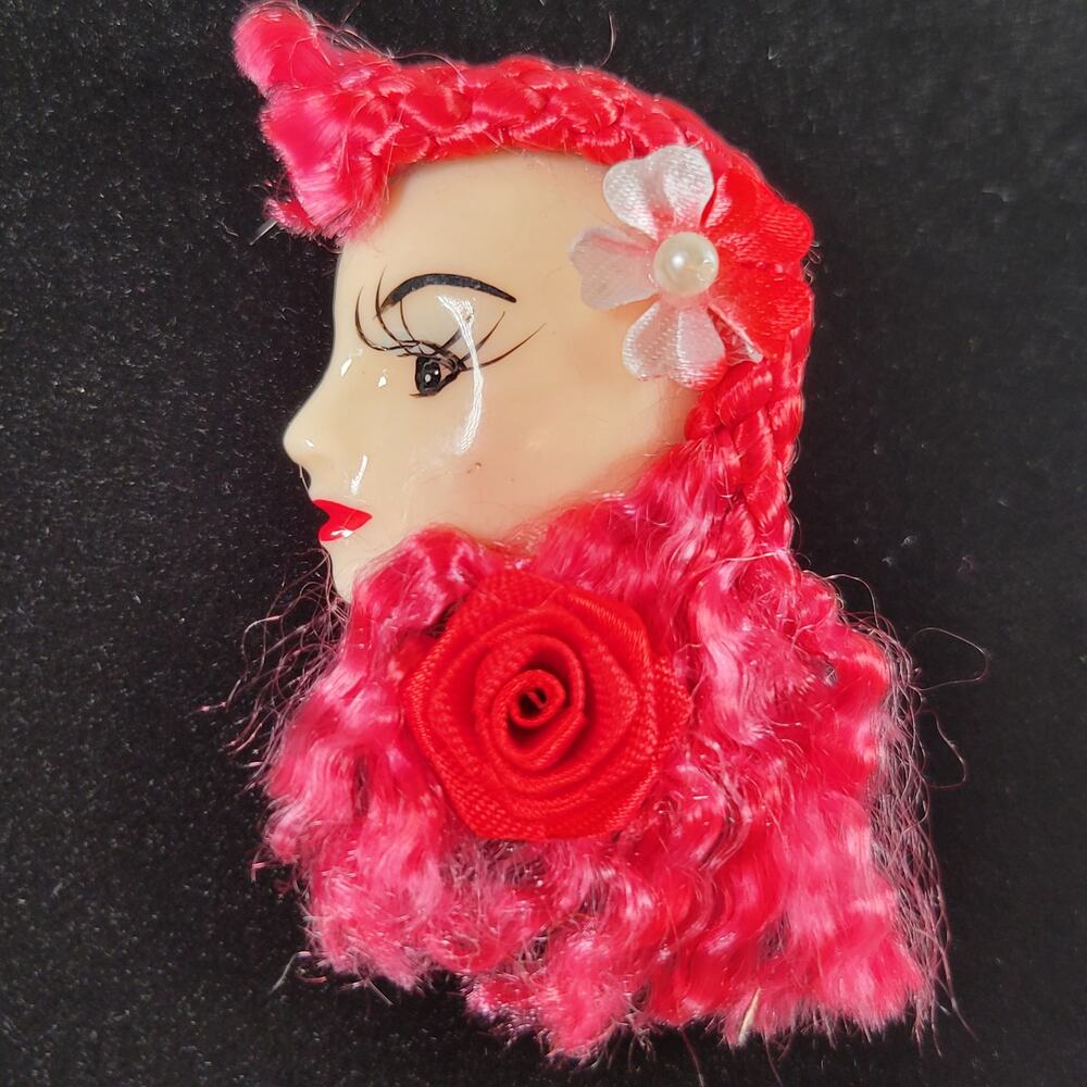 Glamour Lady Head Brooch Face Braided Red Hair Rose Flower Gift Box